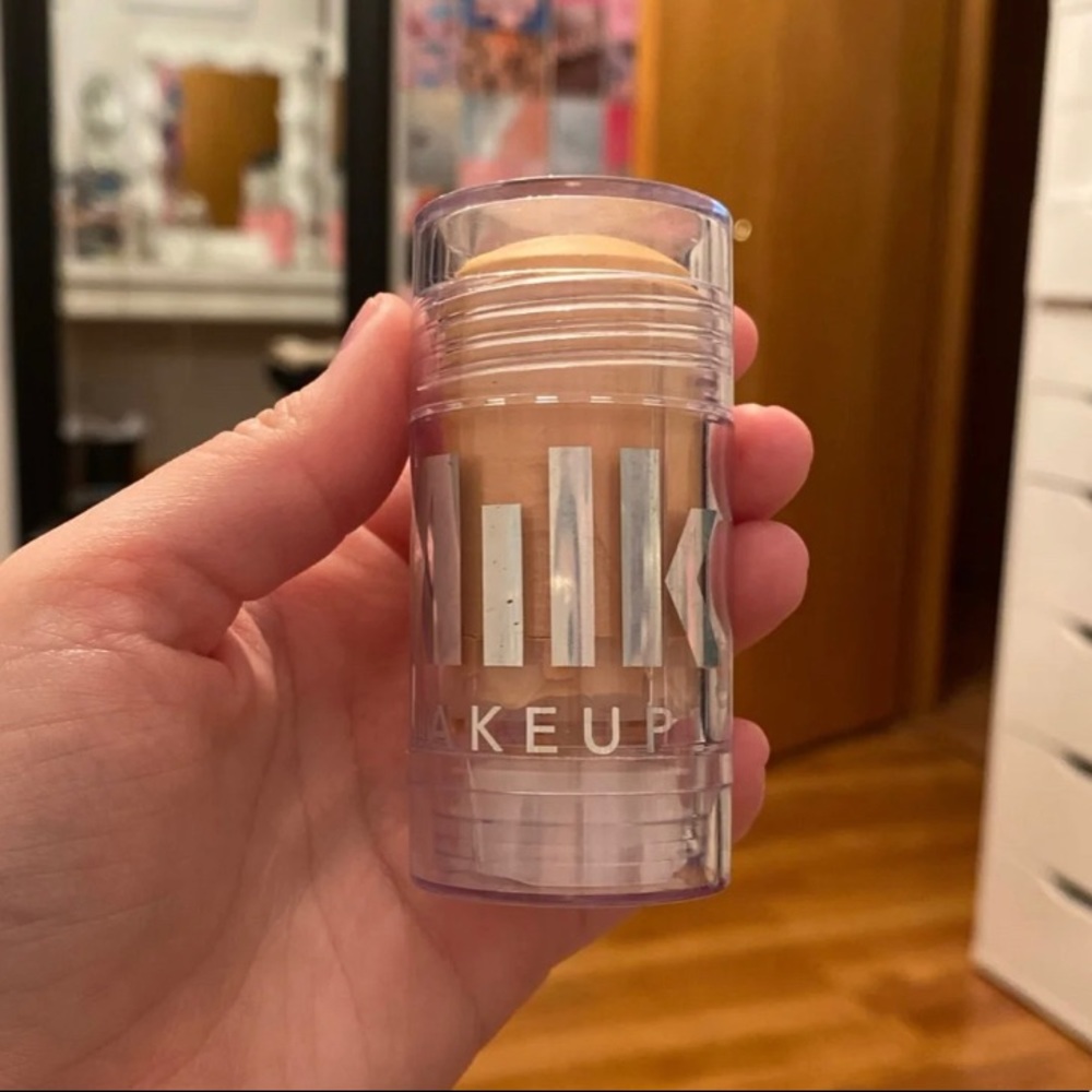 Milk makeup Mars highlighter